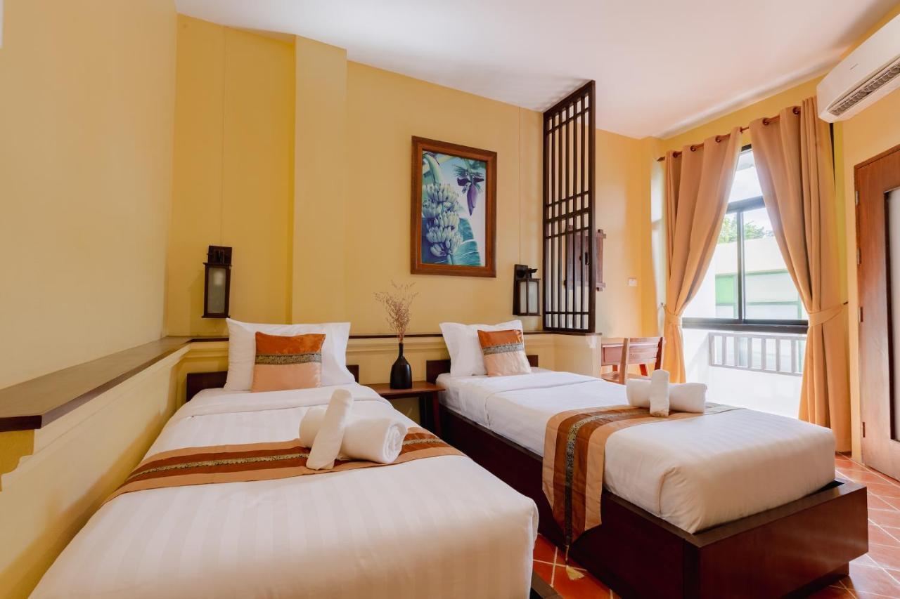 Huen Hug Chiang Mai Hotel Екстериор снимка