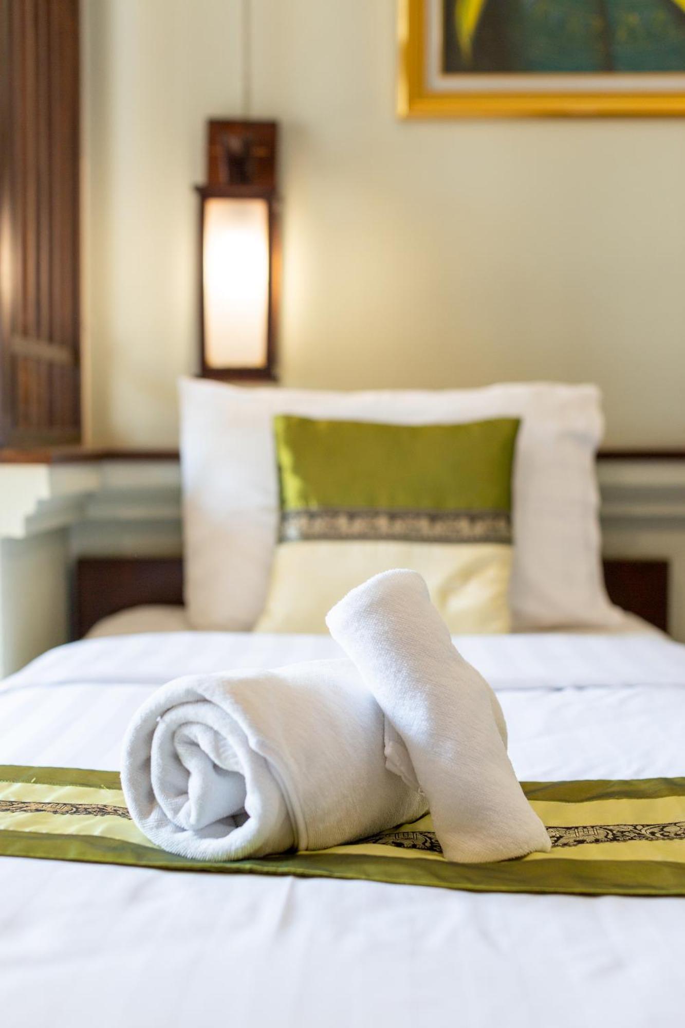 Huen Hug Chiang Mai Hotel Екстериор снимка