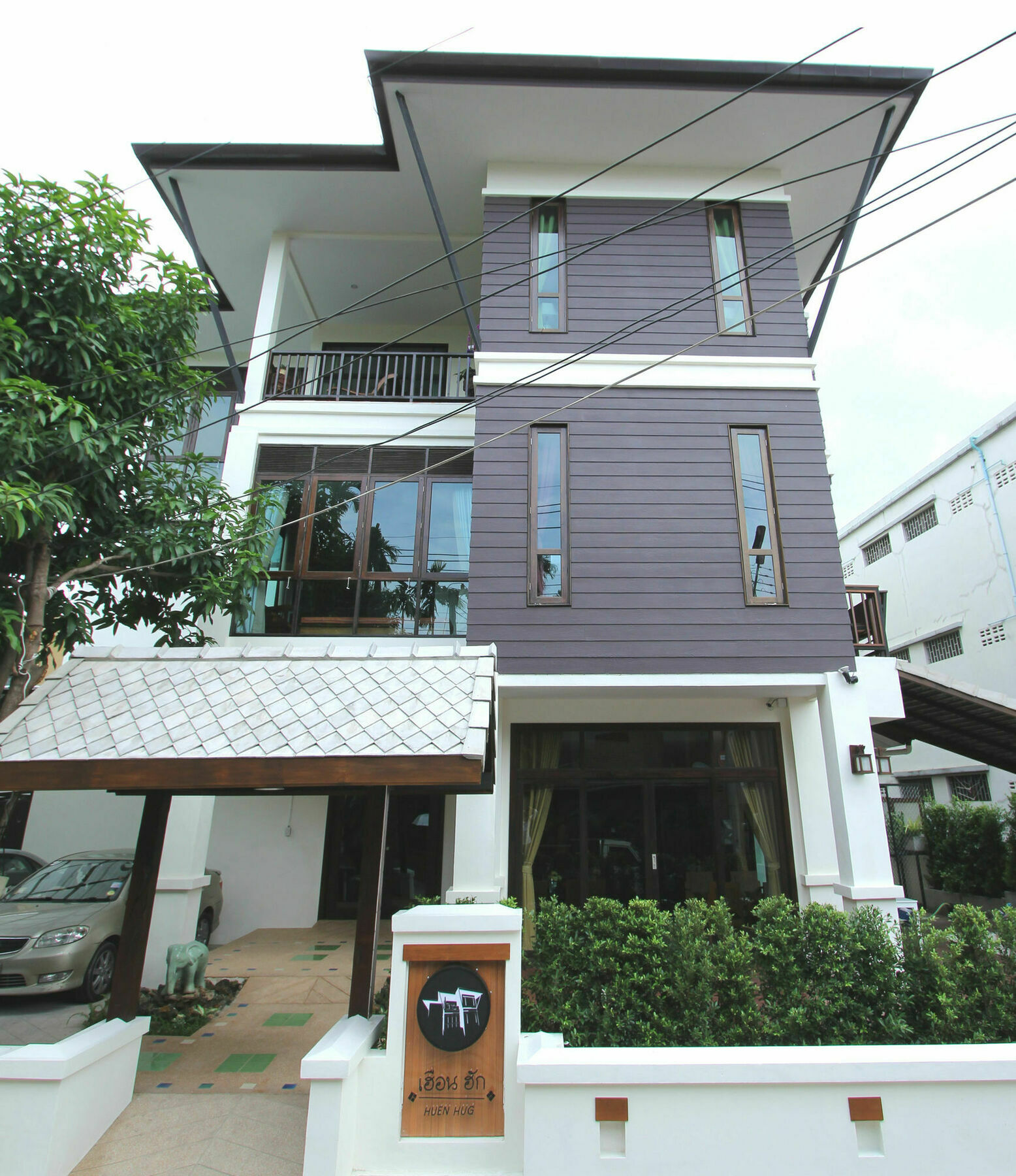 Huen Hug Chiang Mai Hotel Екстериор снимка